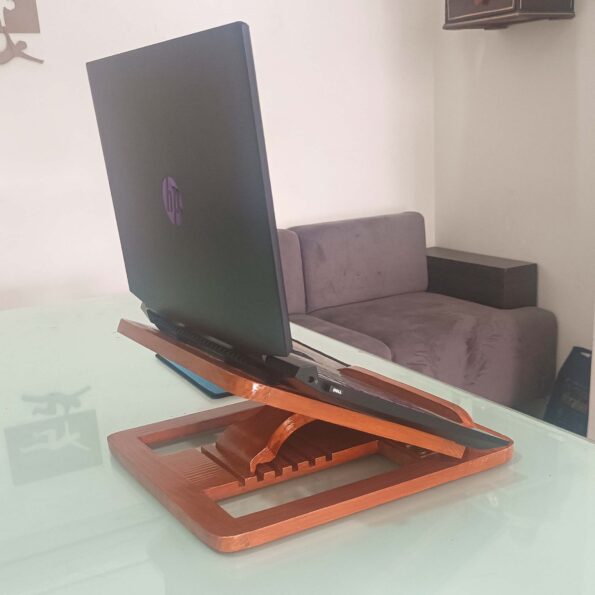 The Best Laptop Stands For College Students 2 Laptop Stand For The Desk 01