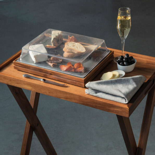 Top Side Tables For Stylish And Functional Home Layouts 11 Wood Folding Tray Table 03