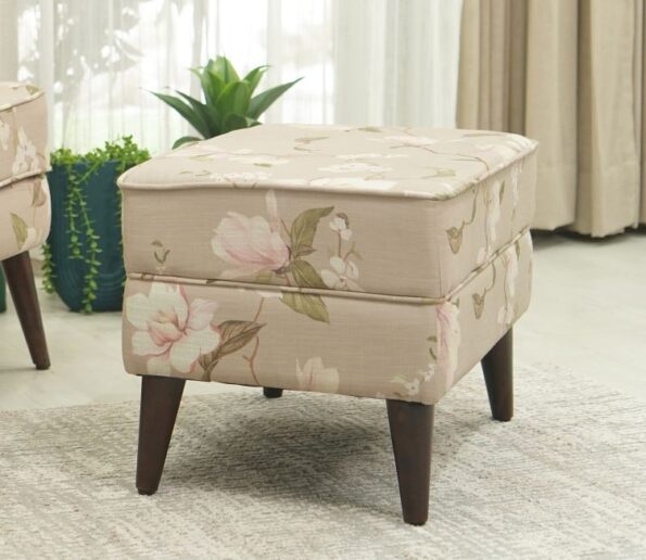 The 09 Best Ottomans For Modern Living Rooms 1 Best Ottomans